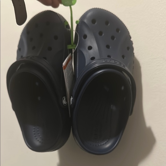 Crocs Navy Baya KIDS Size J3 - Picture 2 of 7